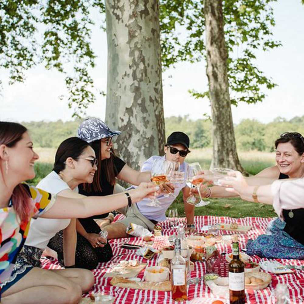 Pique-nique d’entreprise dans le parc du Château Le Grand Verdus près de Bordeaux